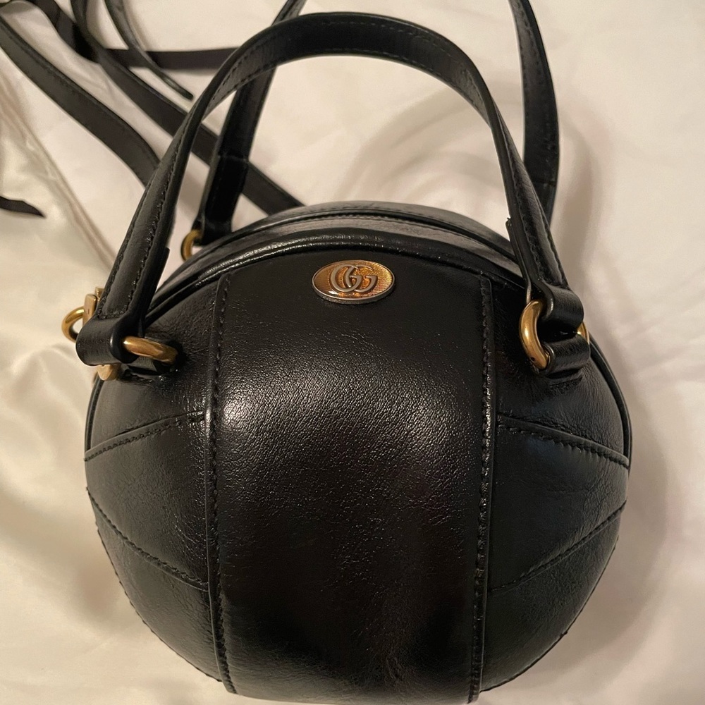 Authentic Gucci Tifosa ball bag in black w dust bag